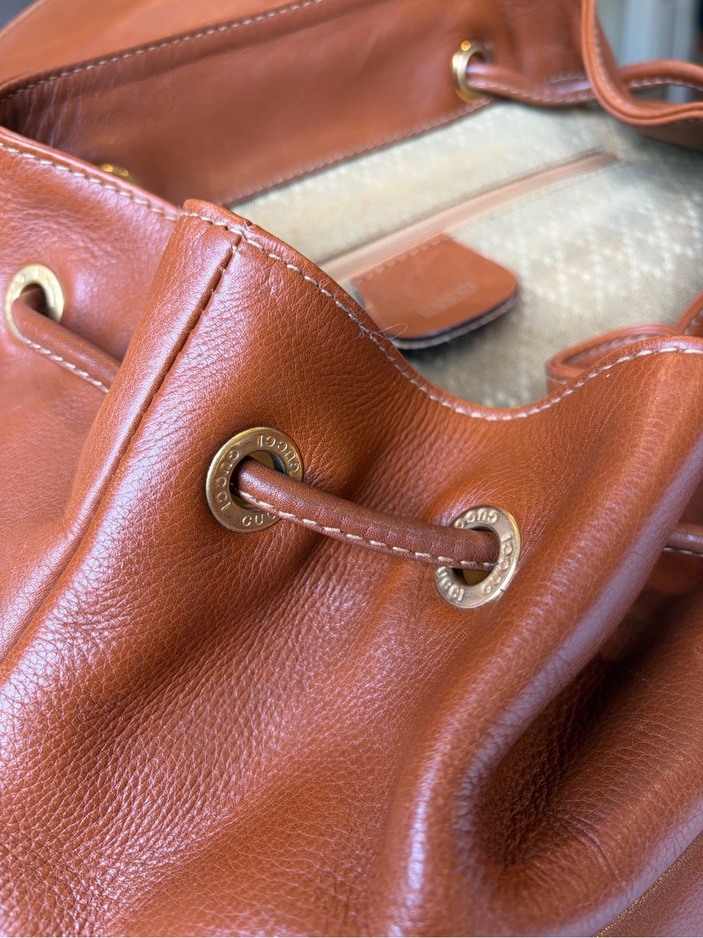 Gucci Brown Leather Backpack with Bamboo Buckles - Picture 5 of 16